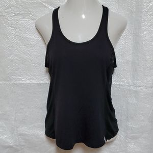 ❤Under Armour Semi-fitted Tank Top